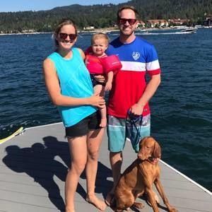 Meet your Posher, Laura